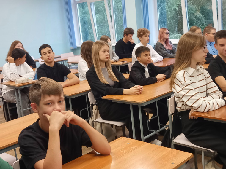 Важность семьи, её роли в жизни каждого человека.