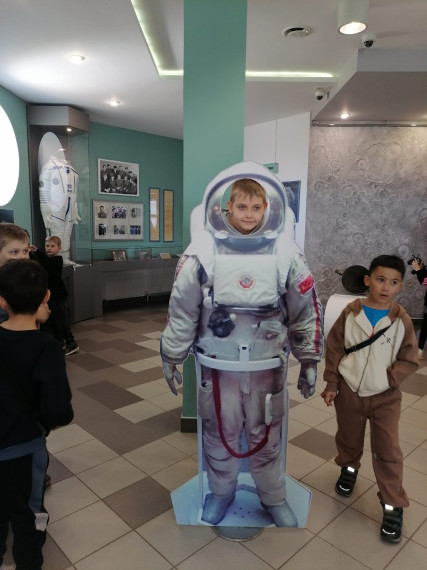 &quot;Экскурсия в музей космонавтики&quot;.